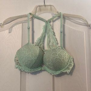 NWOT Victoria’s Secret Pink Date racerback bra